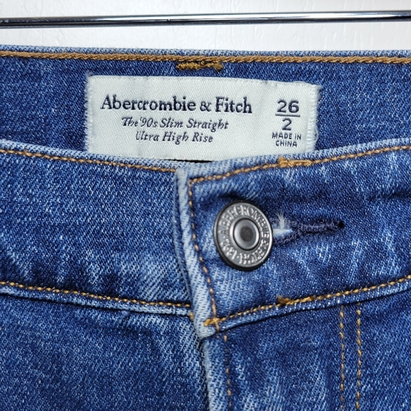 Abercrombie & Fitch The 90s Slim Straight Ultra High Rise Jeans Size 26/2 - Picture 4 of 8